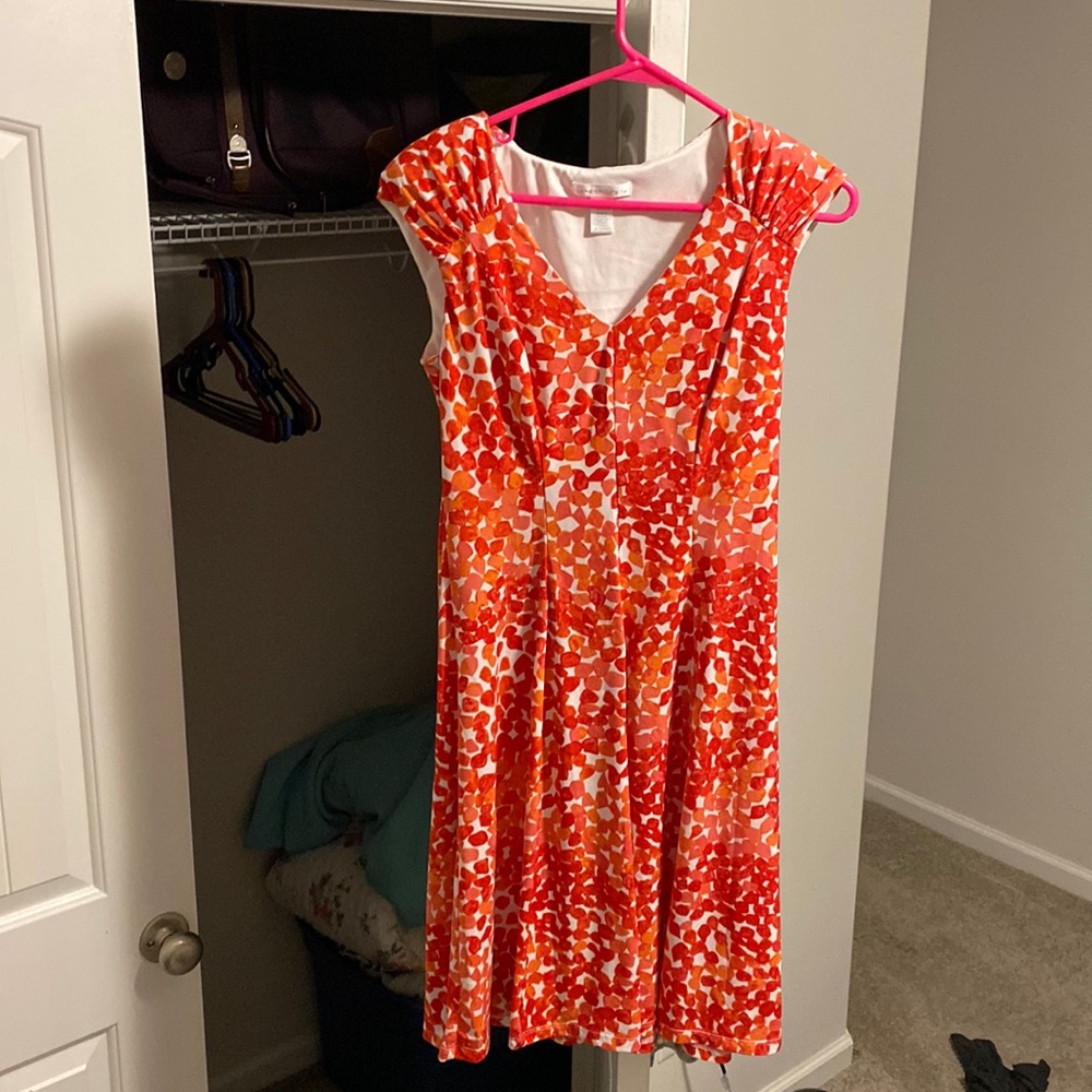 London times dress can fit a large to medium